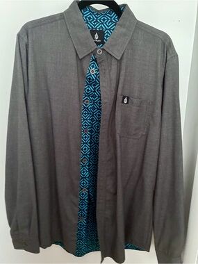 Threyda Men's Gray Button-Down Shirt large NWOT